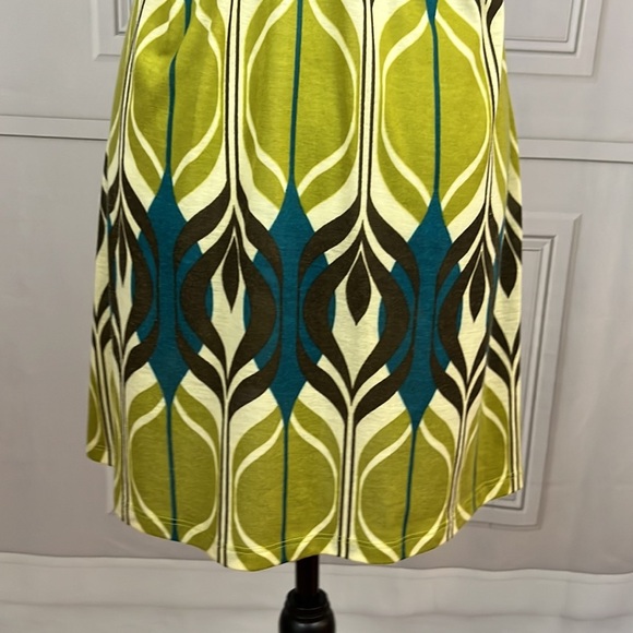 Retro print dress - Picture 10 of 11